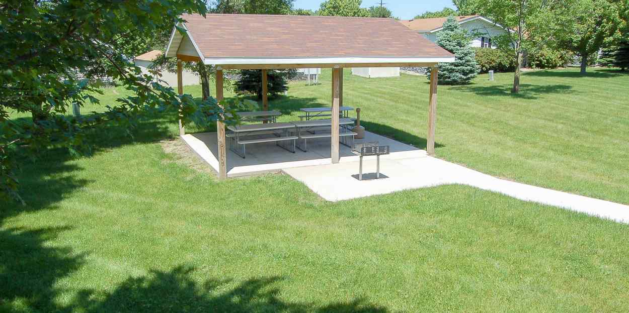 Country Club Crossing