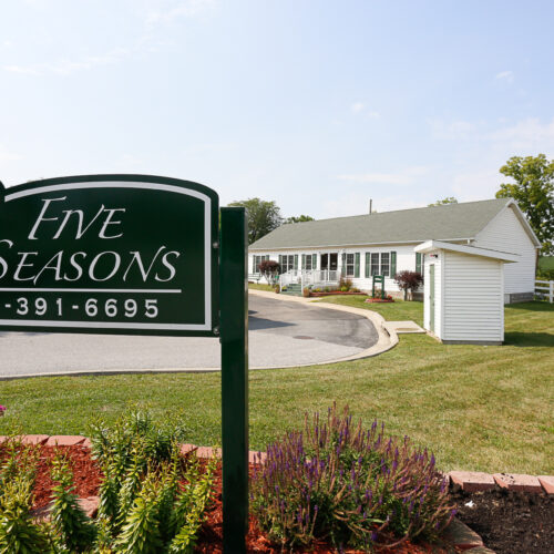 Five Seasons Davenport