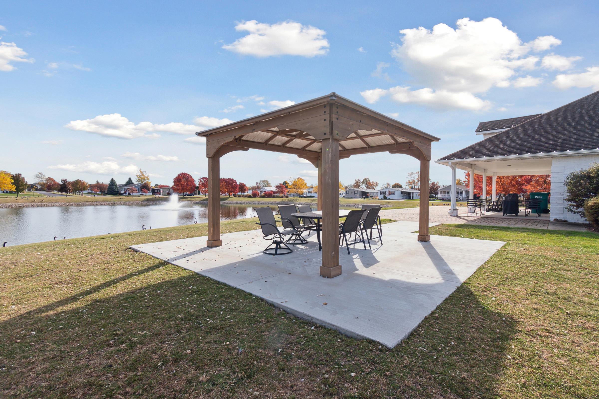 Lakeview Estates on Lawndale