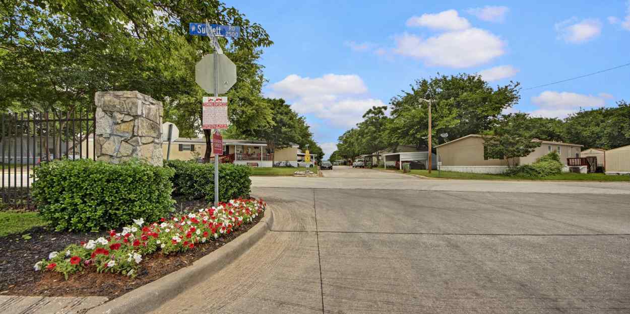 The Oaks at Arlington