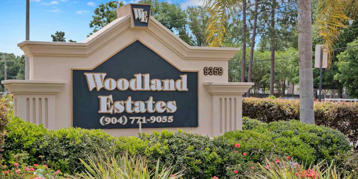 Woodland Estates (FL)